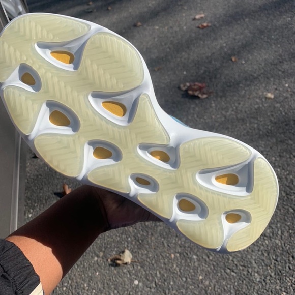 Yeezy 700 V3 Arzareth - Picture 2 of 5